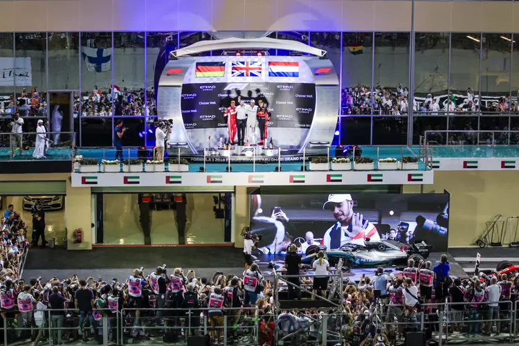 Day 4 | 6 December | Race Day | North Grandstand ticket